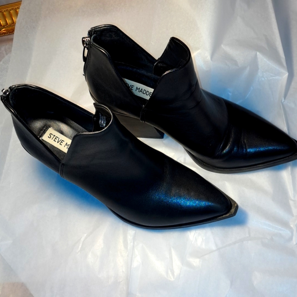 Steve Madden Black Leather Boots, Booties. Alyse Size 7 1/2